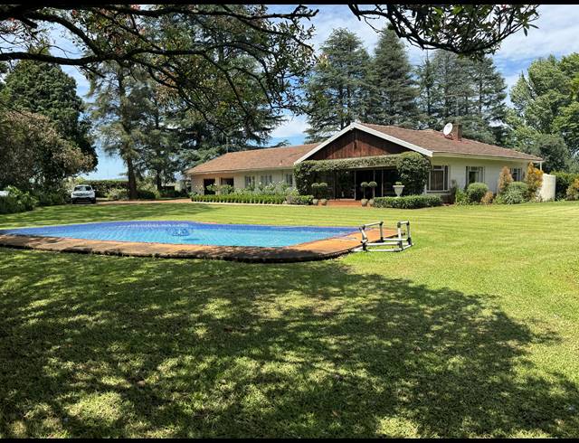 4HA SMALLHOLDING FOR SALE IN HOWICK SOUTH